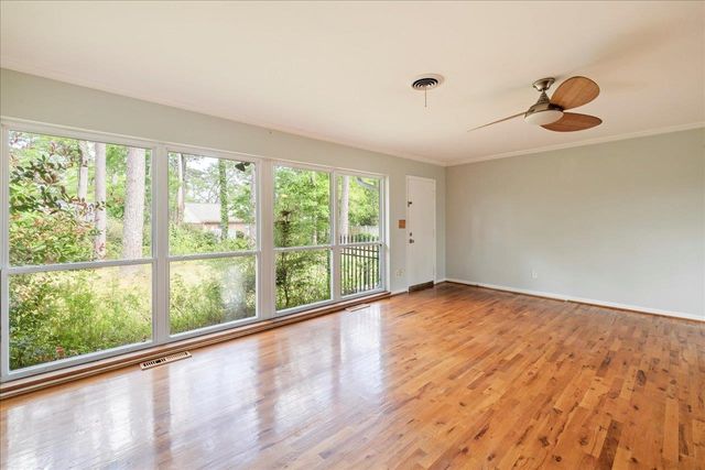 2115 Old Fort Drive, Tallahassee, FL 32301