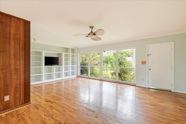 2115 Old Fort Drive, Tallahassee, FL 32301