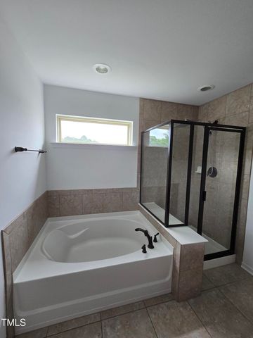 2511 Dalmahoy Lane, Fuquay Varina, NC 27526