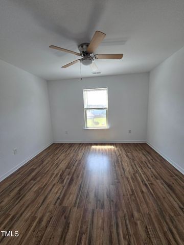 2511 Dalmahoy Lane, Fuquay Varina, NC 27526