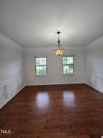2511 Dalmahoy Lane, Fuquay Varina, NC 27526