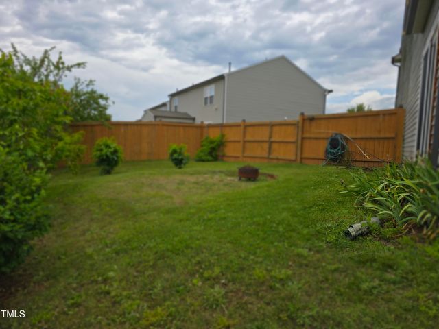 2511 Dalmahoy Lane, Fuquay Varina, NC 27526
