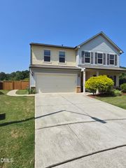 2511 Dalmahoy Lane, Fuquay Varina, NC 27526