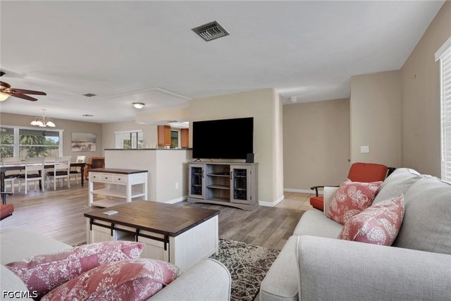 19929 Petrucka CIR N, Lehigh Acres, FL 33936