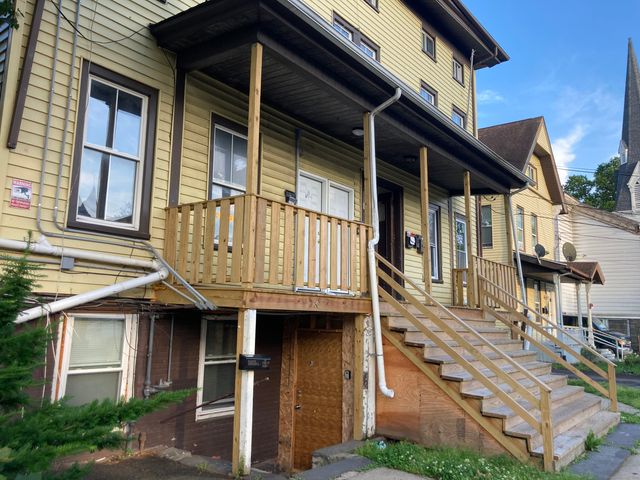 34 Park Street, Bridgeport, CT 06608