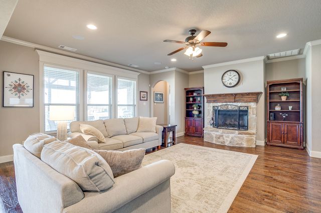 105 Legacy Downs Drive, Fort Worth, TX 76126