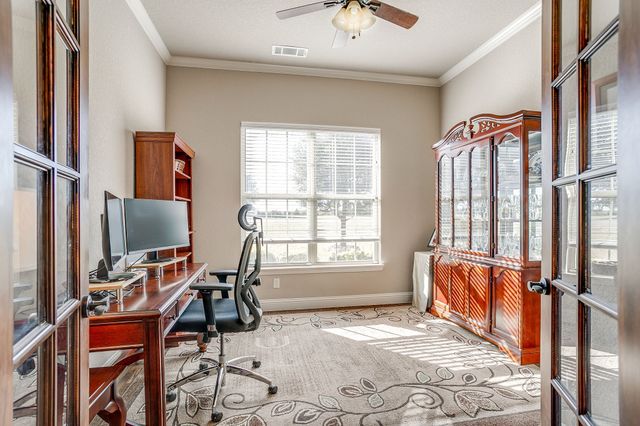 105 Legacy Downs Drive, Fort Worth, TX 76126