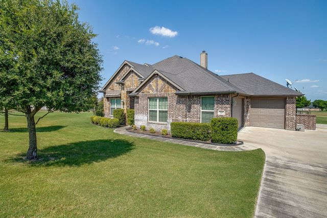 105 Legacy Downs Drive, Fort Worth, TX 76126