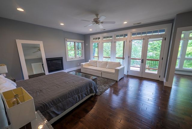 11 Old Lodge Road, Robbinsville, NC 28771