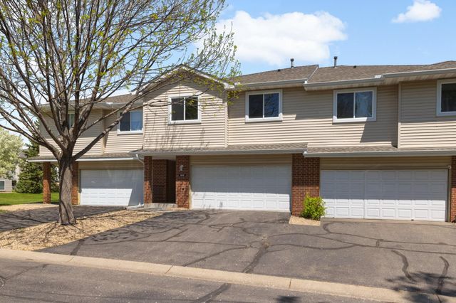 7416 Brady Path, Inver Grove Heights, MN 55076