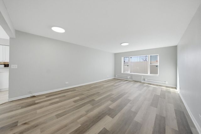 3243 S 49th Avenue 103, Cicero, IL 60804