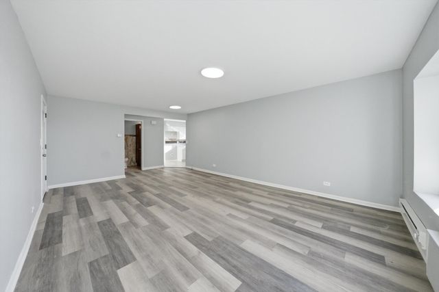 3243 S 49th Avenue 103, Cicero, IL 60804