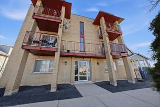 3243 S 49th Avenue 103, Cicero, IL 60804