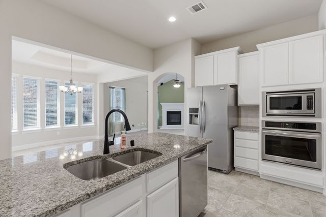 10700 Parnell Drive, Mckinney, TX 75072