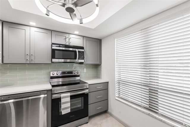 13626 GREENFIELD DRIVE 109, Tampa, FL 33618