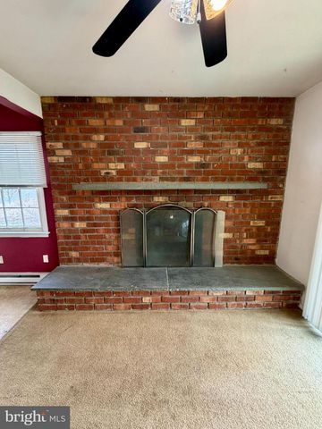 3 QUEENS WAY, Newark, DE 19713