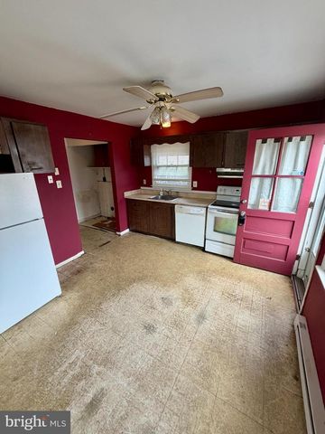 3 QUEENS WAY, Newark, DE 19713