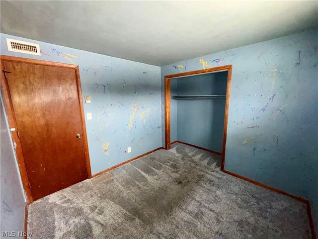 470 Nel Da Mar Drive, New Concord, OH 43762