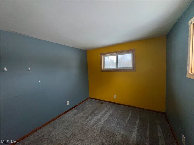 470 Nel Da Mar Drive, New Concord, OH 43762