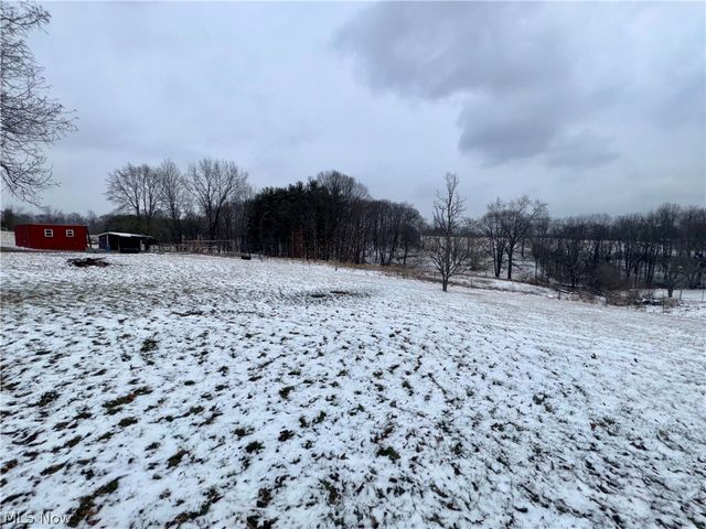 470 Nel Da Mar Drive, New Concord, OH 43762