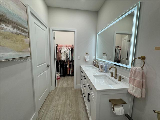 12617 NW 14th Street, Sunrise, FL 33323