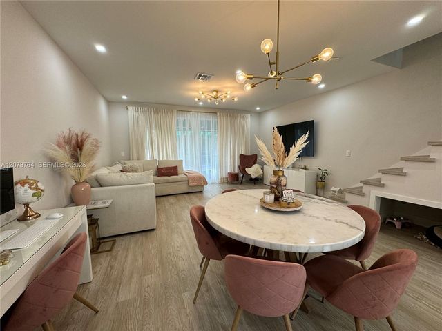 12617 NW 14th Street, Sunrise, FL 33323