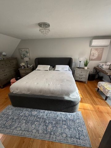 11 Woodside Avenue, Cumberland, RI 02864