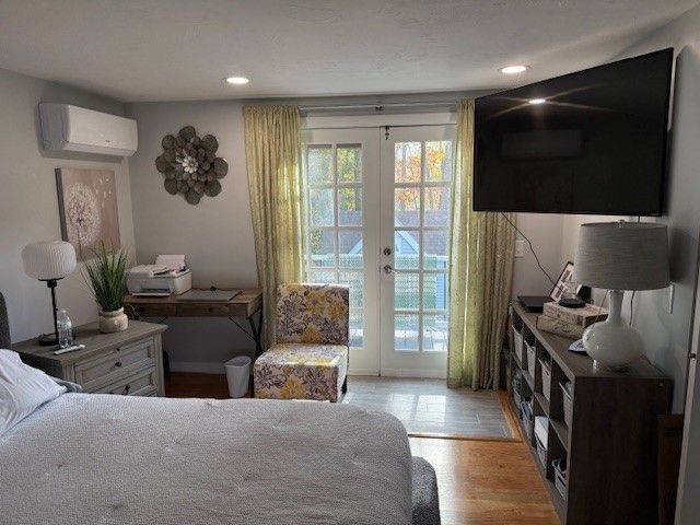 11 Woodside Avenue, Cumberland, RI 02864