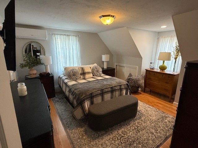 11 Woodside Avenue, Cumberland, RI 02864