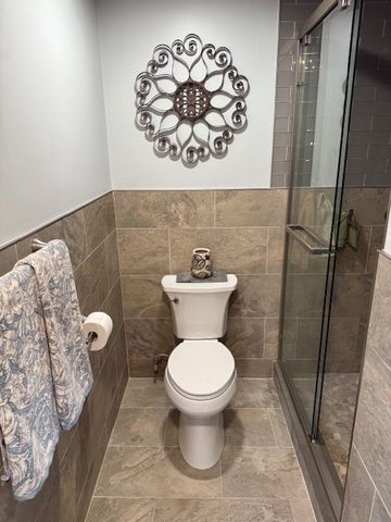 11 Woodside Avenue, Cumberland, RI 02864