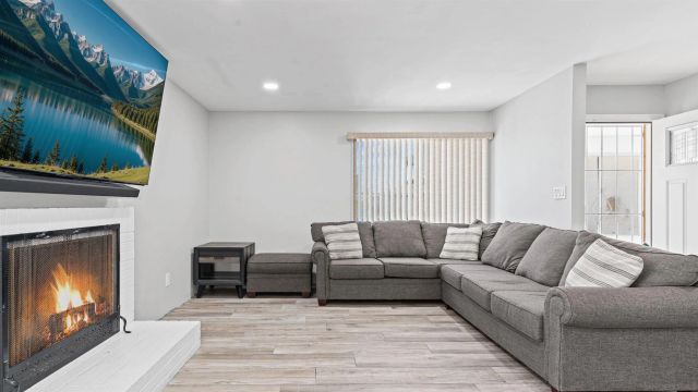 885 Givens, San Diego, CA 92154