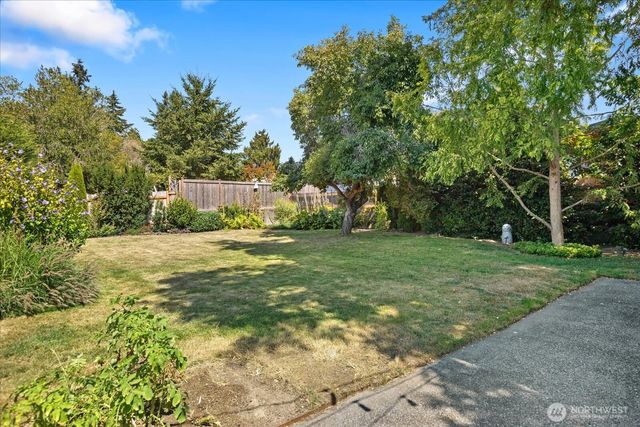11044 26th Avenue SW, Seattle, WA 98146