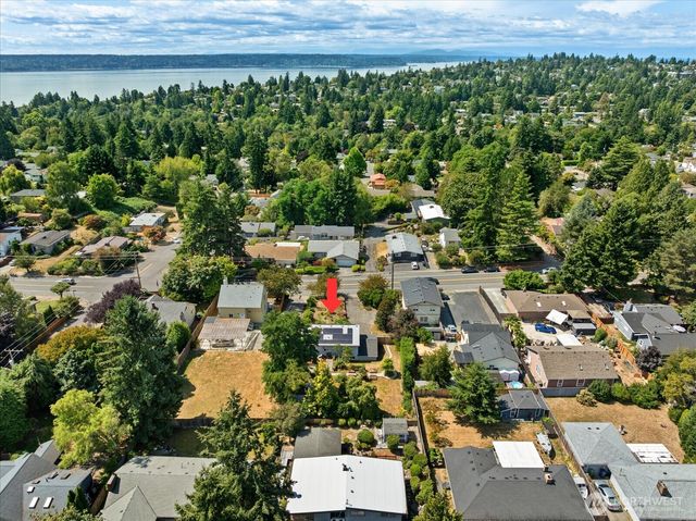 11044 26th Avenue SW, Seattle, WA 98146