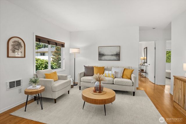 11044 26th Avenue SW, Seattle, WA 98146