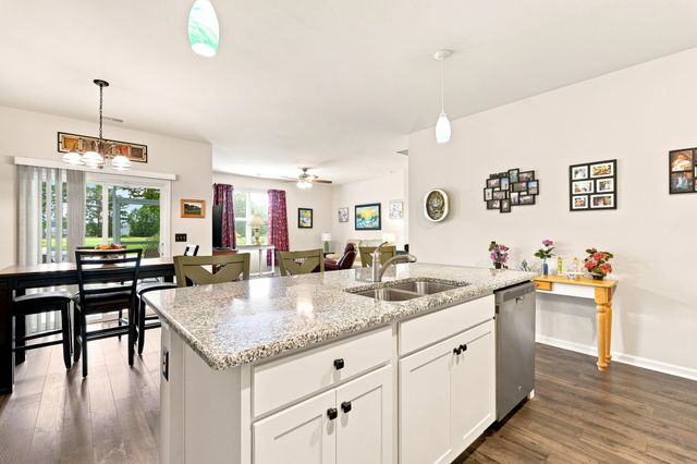 143 Marauder Dr., Longs, SC 29568