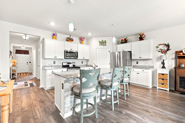 143 Marauder Dr., Longs, SC 29568