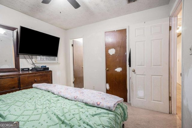 394 Burr Oak Court, Lawrenceville, GA 30046