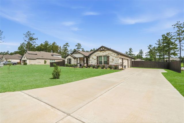 13447 Maverick Trail Road, Conroe, TX 77303