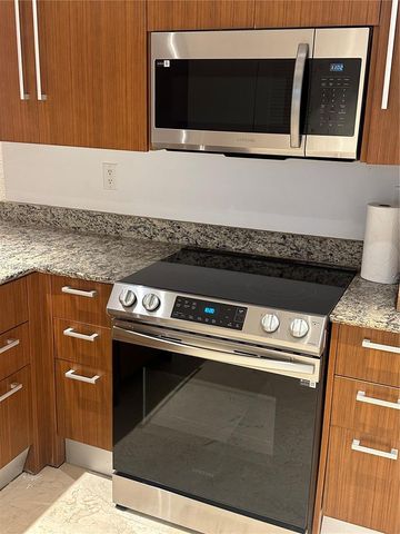 10275 Collins Ave 1403, Bal Harbour, FL 33154