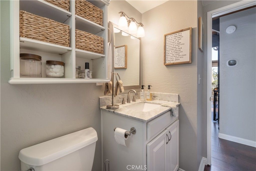 Image 25 of property listing at 27482 Matterhorn, Lake Arrowhead, CA 92352