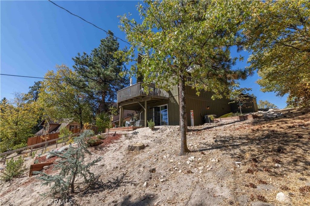 Image 37 of property listing at 27482 Matterhorn, Lake Arrowhead, CA 92352