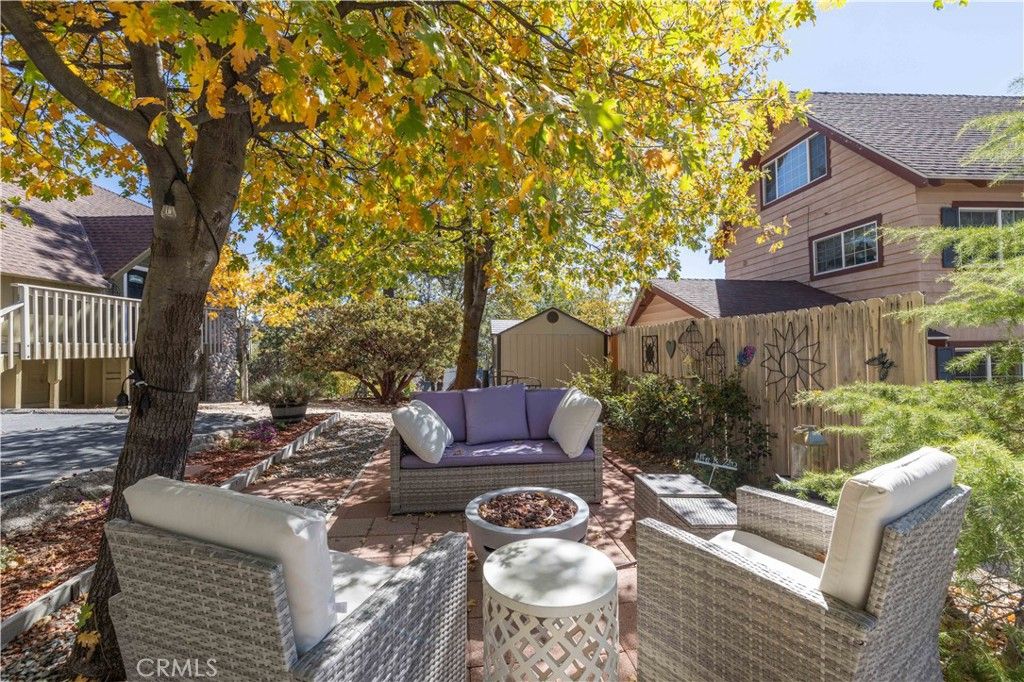 Image 41 of property listing at 27482 Matterhorn, Lake Arrowhead, CA 92352