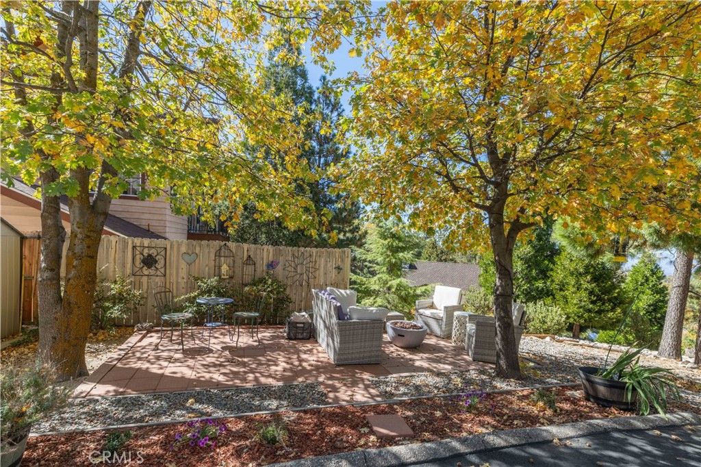 Image 42 of property listing at 27482 Matterhorn, Lake Arrowhead, CA 92352