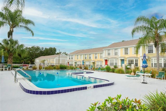 13538 EMBASSY PARK COURT 44A2, Dade City, FL 33525