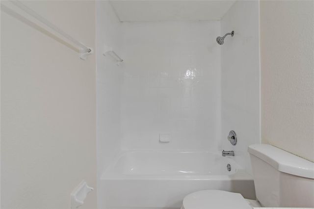 13538 EMBASSY PARK COURT 44A2, Dade City, FL 33525