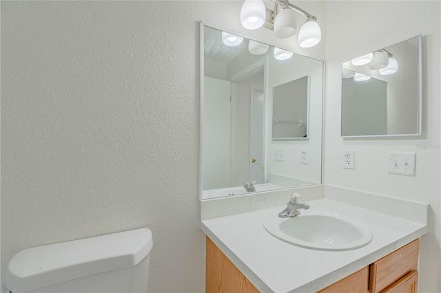 13538 EMBASSY PARK COURT 44A2, Dade City, FL 33525