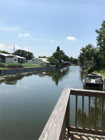 1081 6th St, Okeechobee, FL 34974