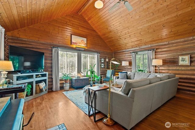 8343 Glenwood Road SW, Port Orchard, WA 98367