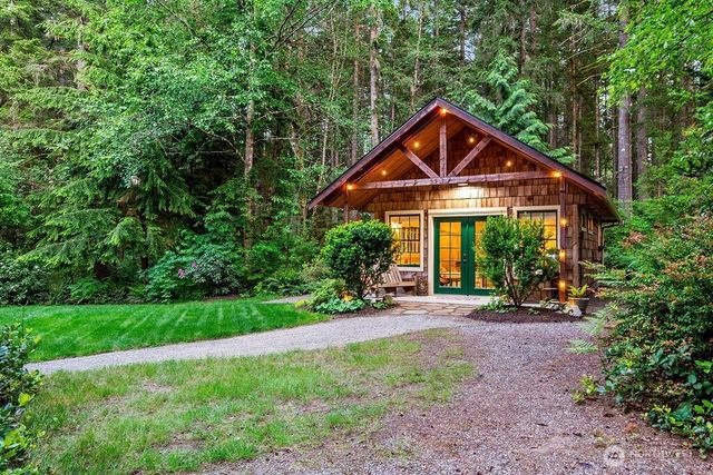 8343 Glenwood Road SW, Port Orchard, WA 98367