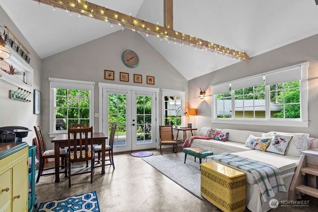 8343 Glenwood Road SW, Port Orchard, WA 98367
